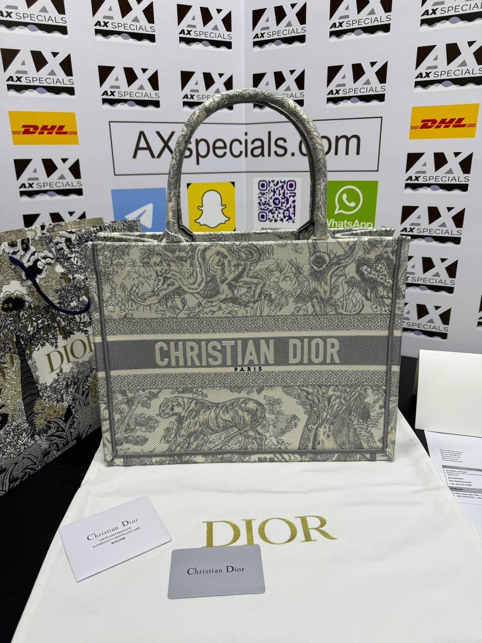 Dior